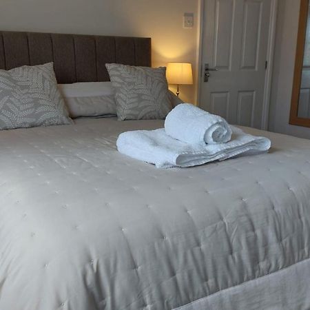 Westwood Lodge B & B Бостон Екстер'єр фото