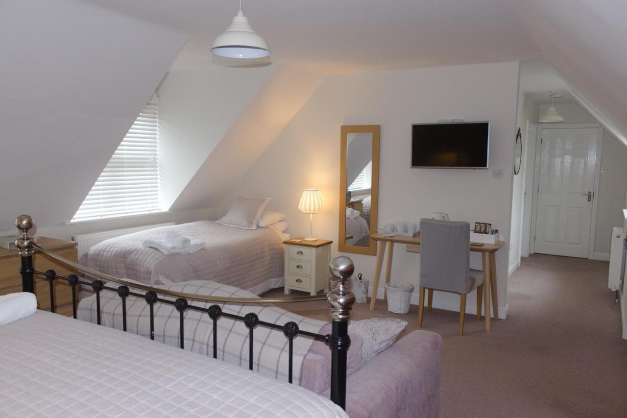 Westwood Lodge B & B Бостон Екстер'єр фото